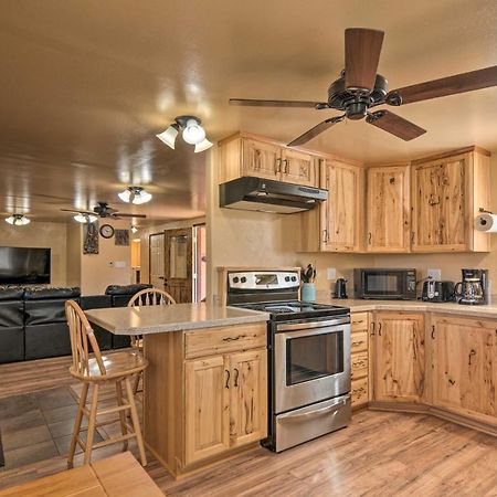 Cozy Home With Canyon Views 2 Mi To Grand Staircase Henrieville Εξωτερικό φωτογραφία