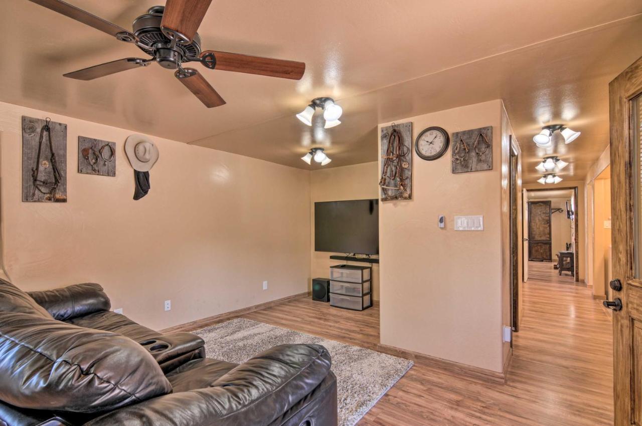 Cozy Home With Canyon Views 2 Mi To Grand Staircase Henrieville Εξωτερικό φωτογραφία