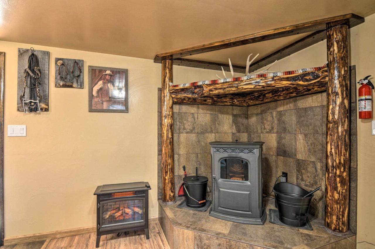 Cozy Home With Canyon Views 2 Mi To Grand Staircase Henrieville Εξωτερικό φωτογραφία