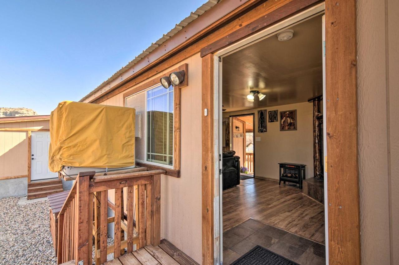 Cozy Home With Canyon Views 2 Mi To Grand Staircase Henrieville Εξωτερικό φωτογραφία